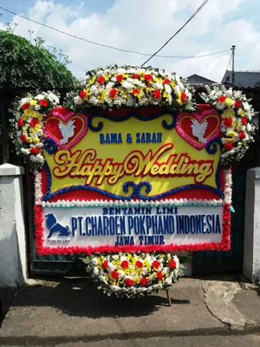Karangan Bunga Pernikahan aula kodim 1016 palangkaraya